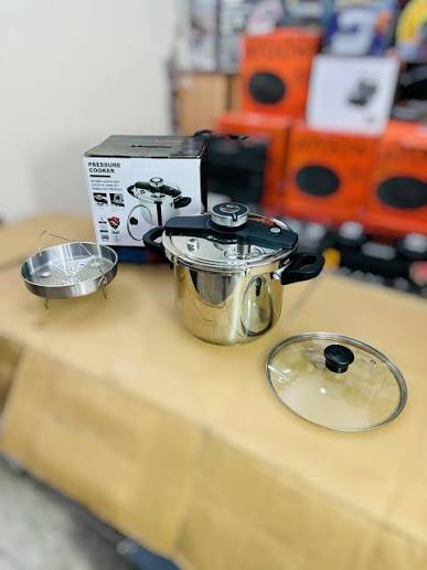 9L Pressure Cooker – Large Capacity Heavy-Duty Cooker