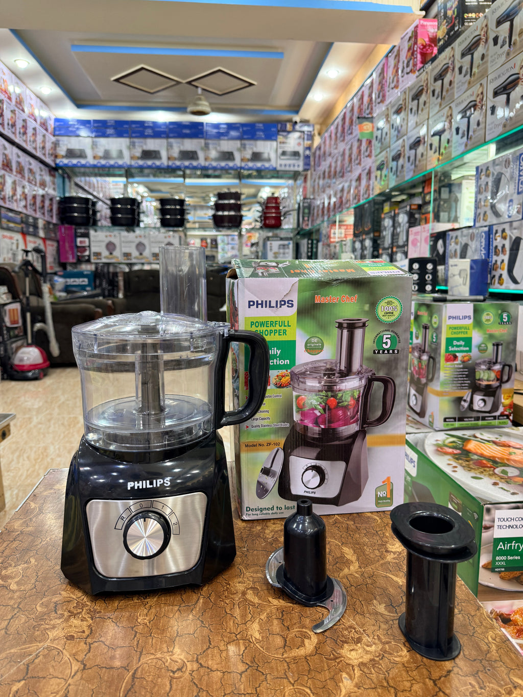 Phillps powerful chopper for meat and vegetables cuter
