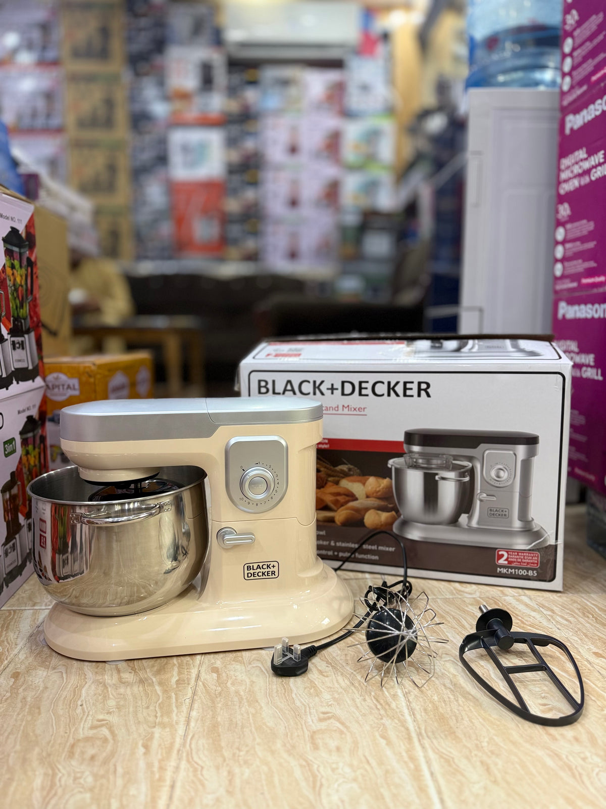 BLACK+DECKER MKM100-B5 Prochef 1600W Stand Mixer – 9L Stainless Steel Bowl